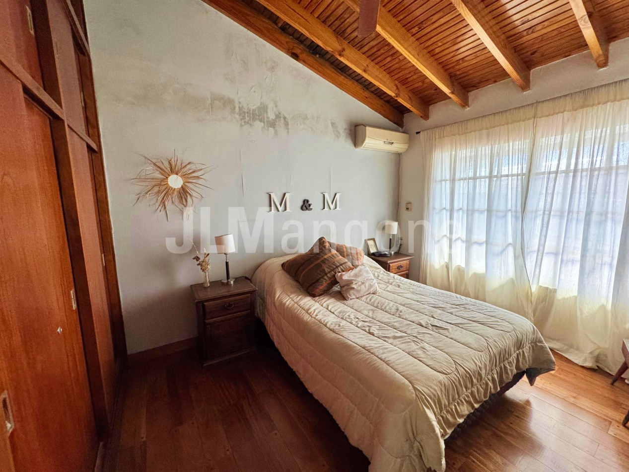 PH 3 ambientes con parque, quincho y balcon