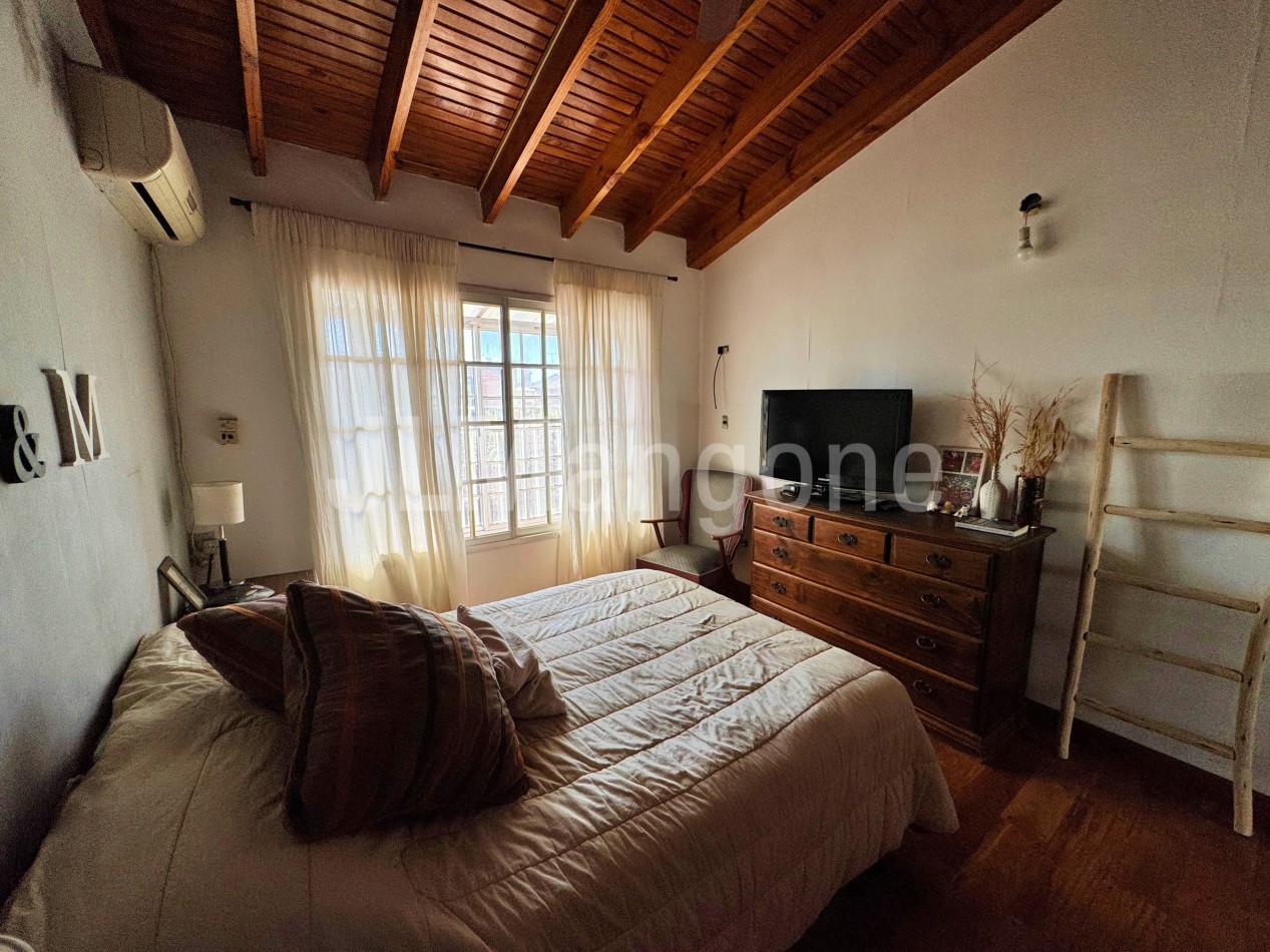 PH 3 ambientes con parque, quincho y balcon
