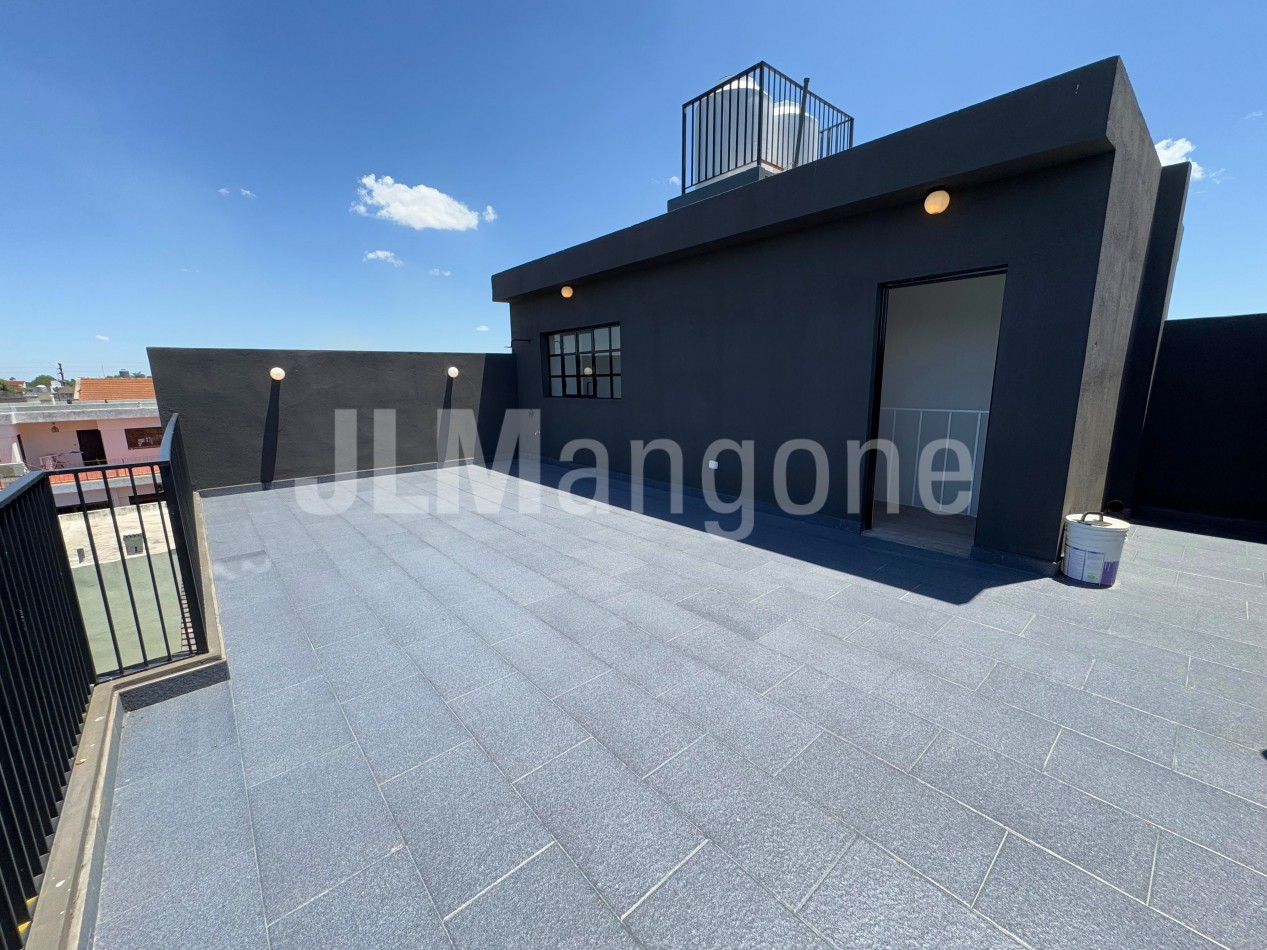 Casas 4 amb con cochera, parque y piscina, a estrenar