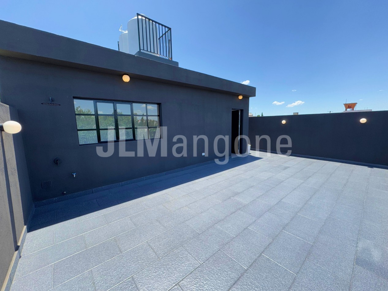 Casas 4 amb con cochera, parque y piscina, a estrenar