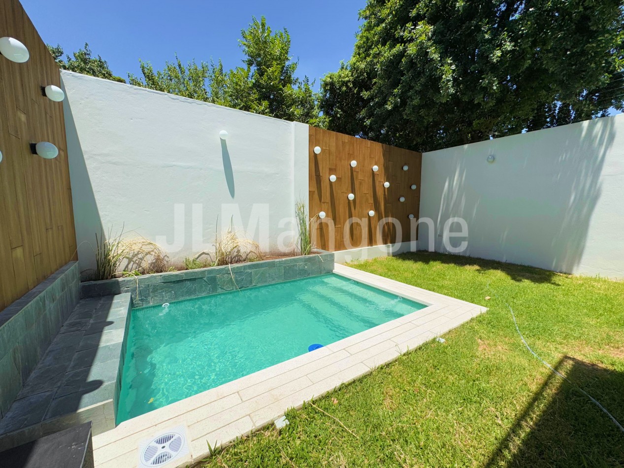 Casas 4 amb con cochera, parque y piscina, a estrenar
