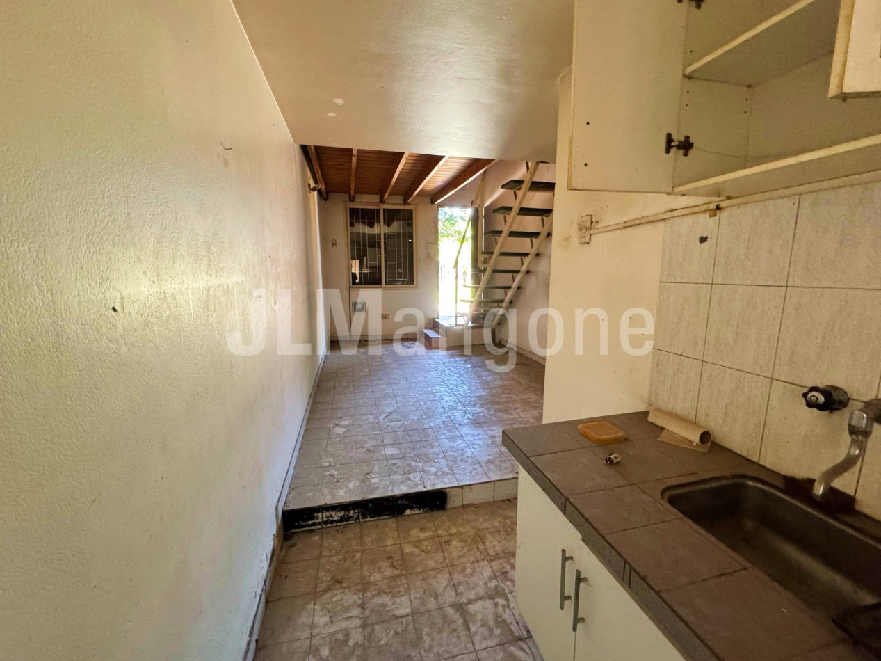 Duplex 2 amb con patio
