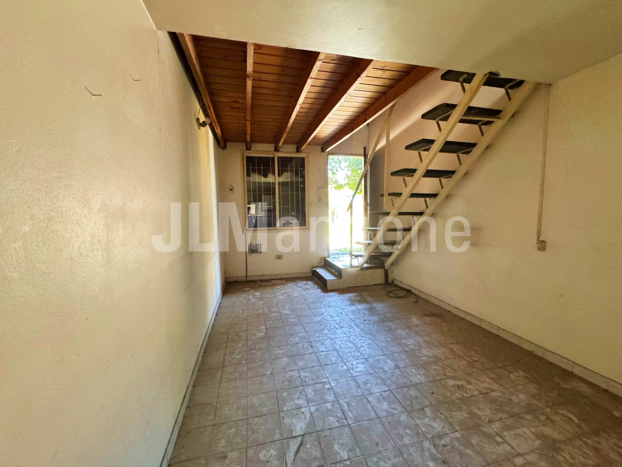Duplex 2 amb con patio