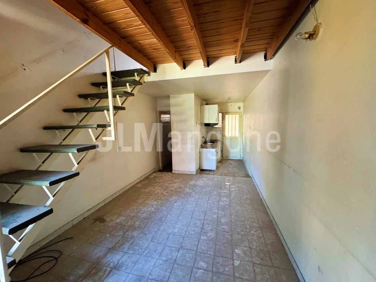Duplex 2 amb con patio