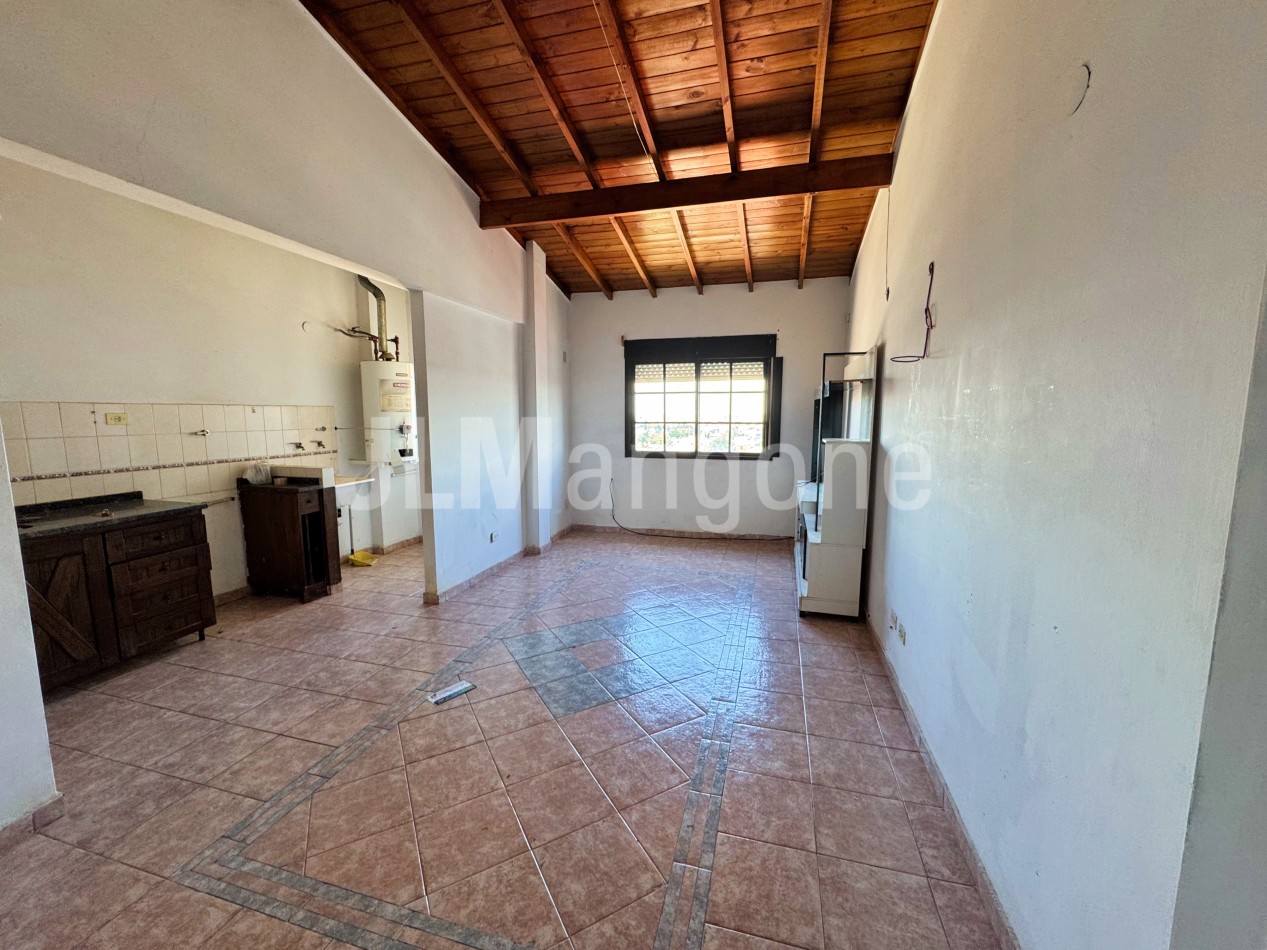 Departamento 2 ambientes con balcon