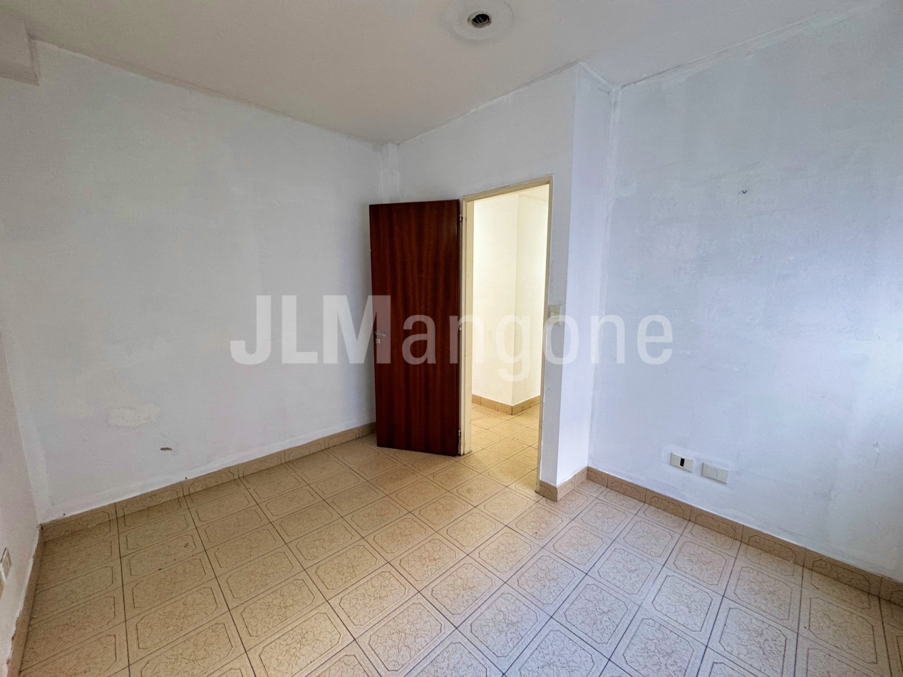 Departamento 4 ambientes con doble balcon
