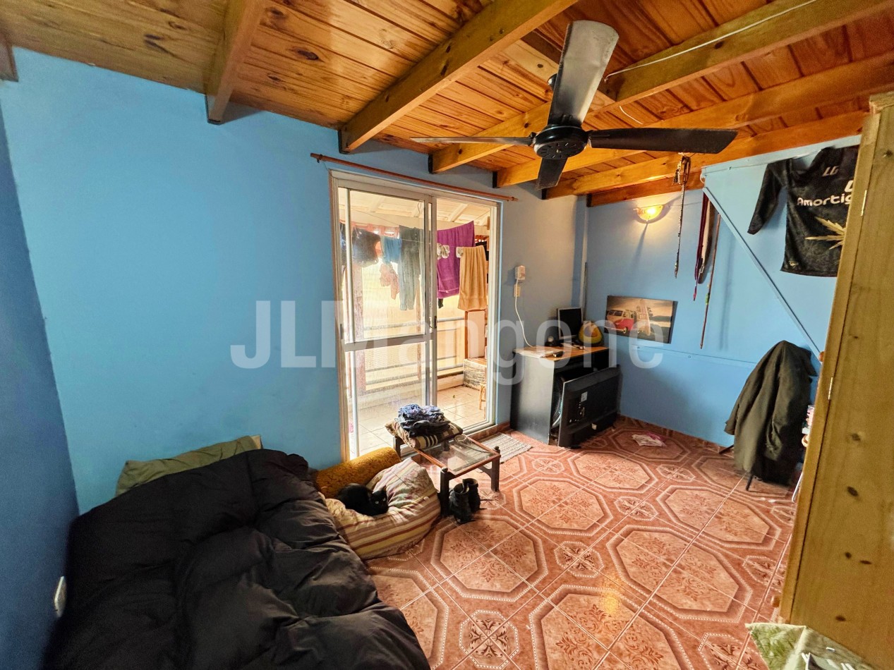 Departamento 2 1/2 amb con balcon