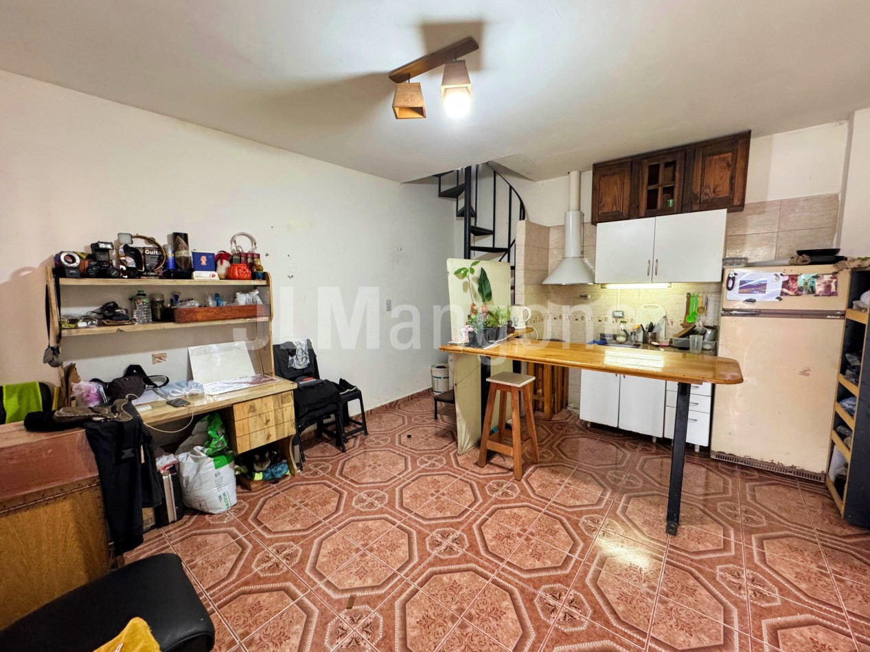 Departamento 2 1/2 amb con balcon