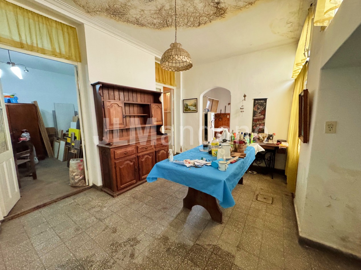 Casa 3 ambientes a refaccionar