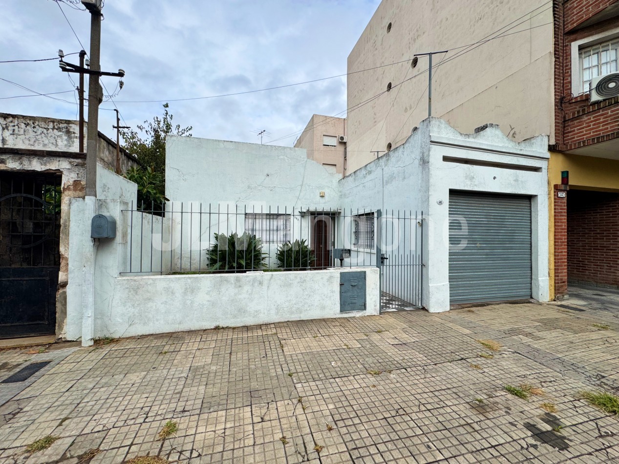 Casa 3 ambientes a refaccionar