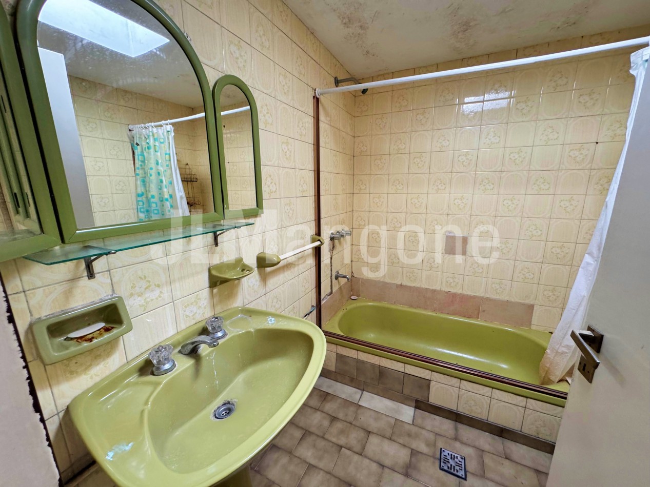 Duplex 4 amb con cochera y patio