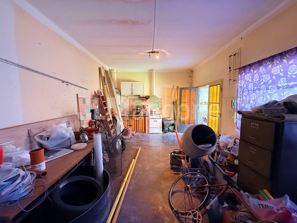 Casa 4 amb con cocheras, parque y quincho