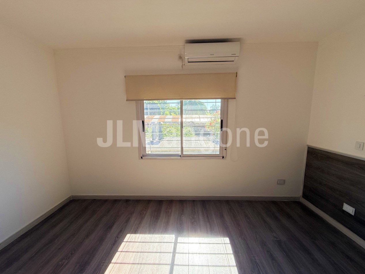 Duplex 3 ambientes con cocheras (2), parque y quincho