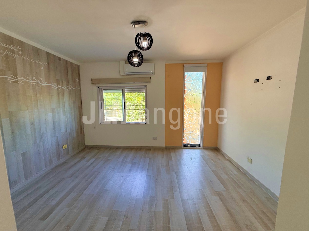 Duplex 3 ambientes con cocheras (2), parque y quincho