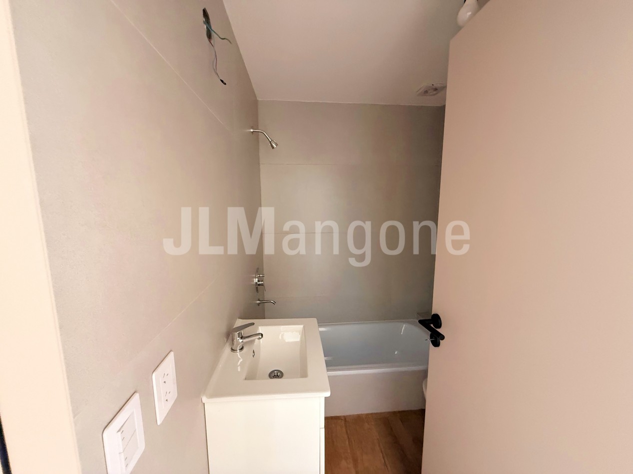 Departamentos 2 ambientes con balcon o patio