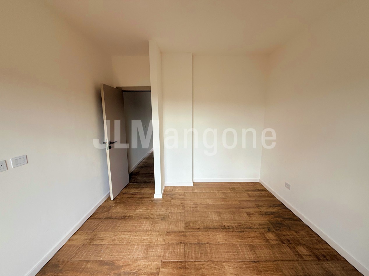 Departamentos 2 ambientes con balcon o patio