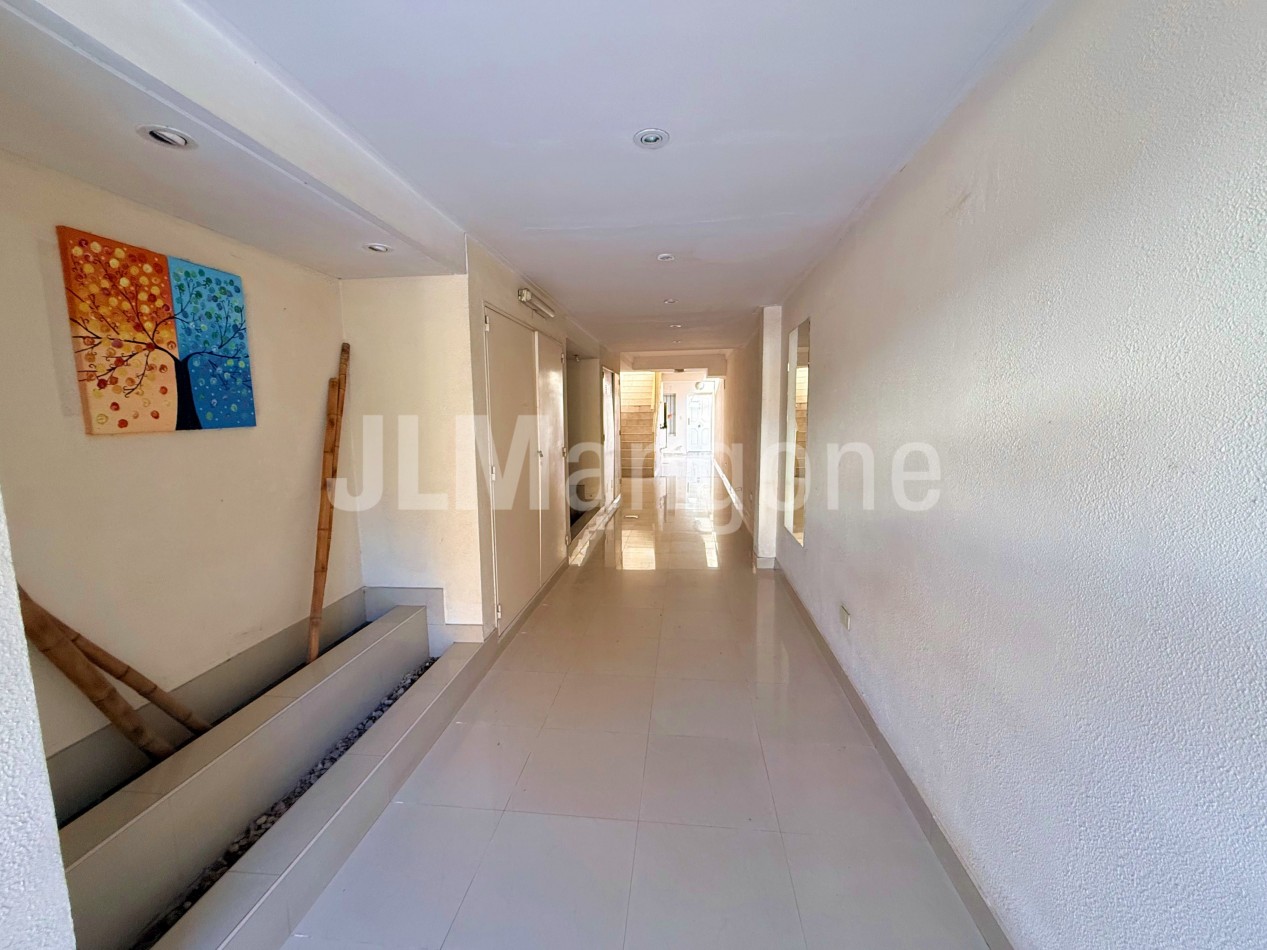 Departamento 2 ambientes con balcon