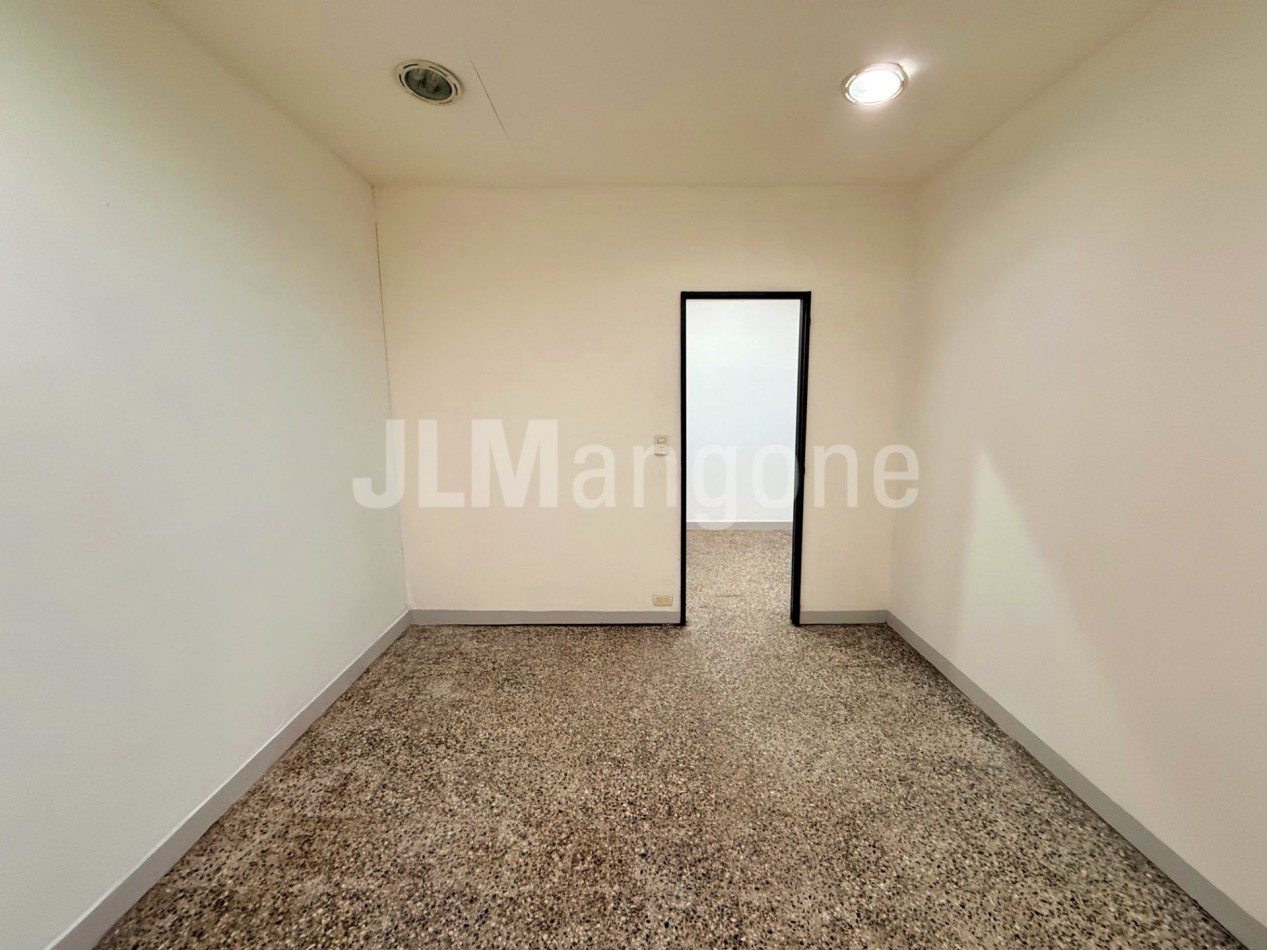 Local 50 m2 
