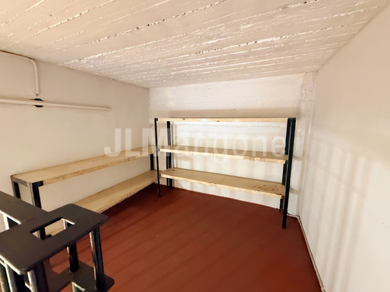 Local 50 m2 a estrenar