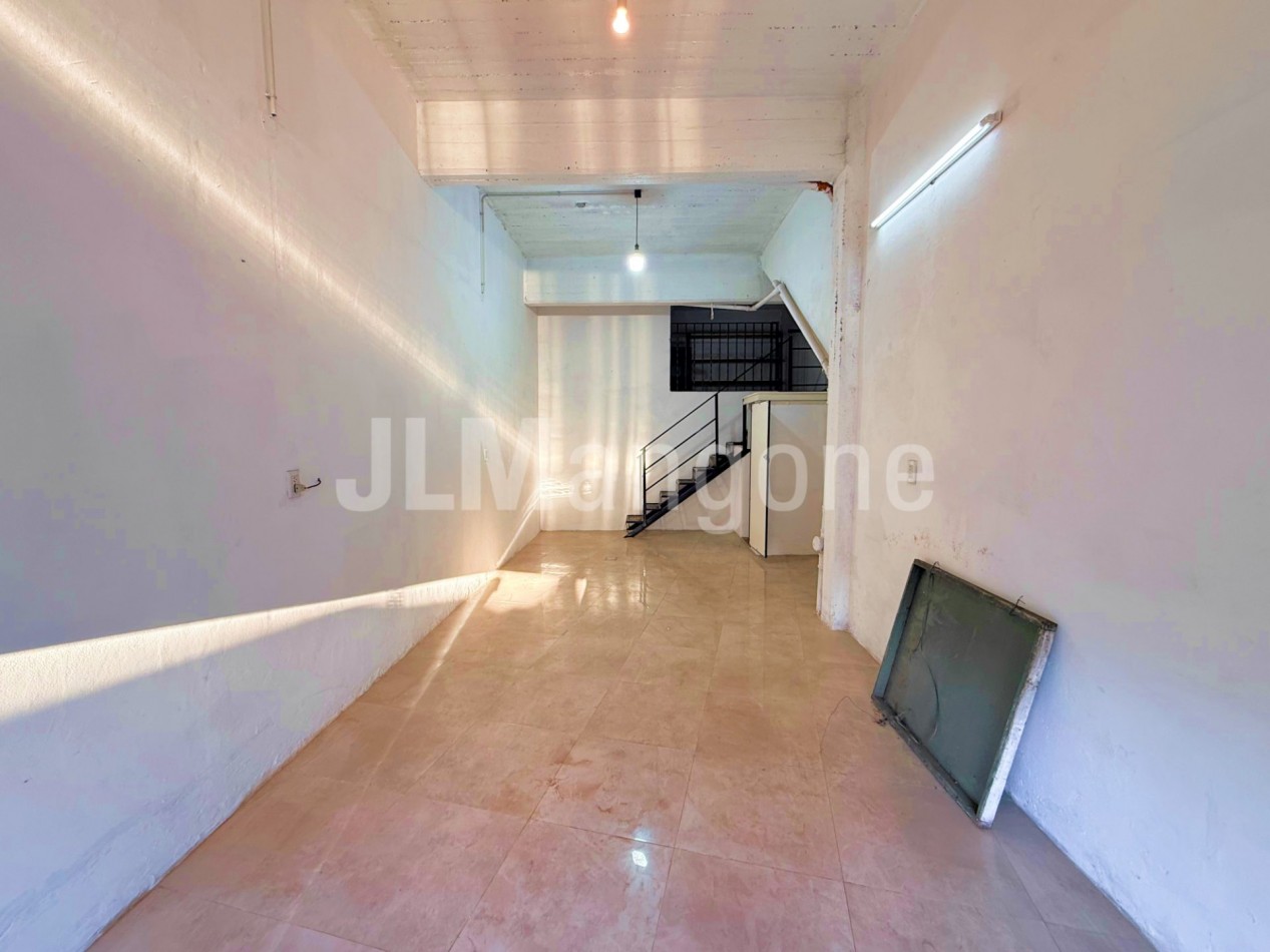 Local 50 m2 a estrenar