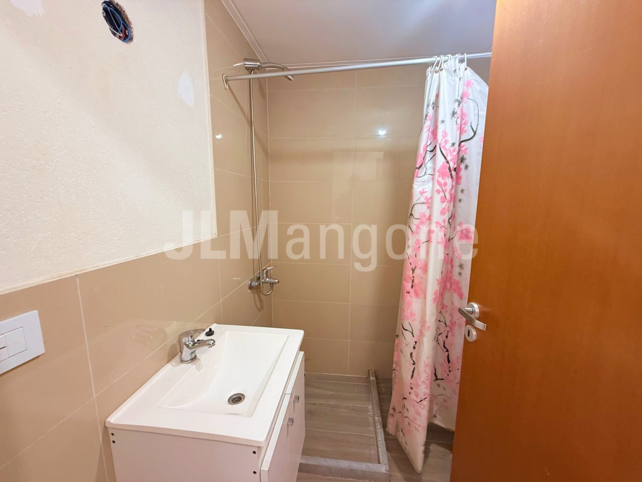 Departamento 2 ambientes con balcon, apto profesional