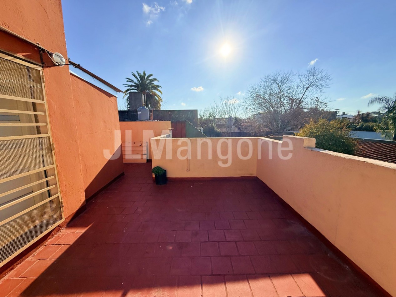 Ph 3 ambientes con patio y terraza