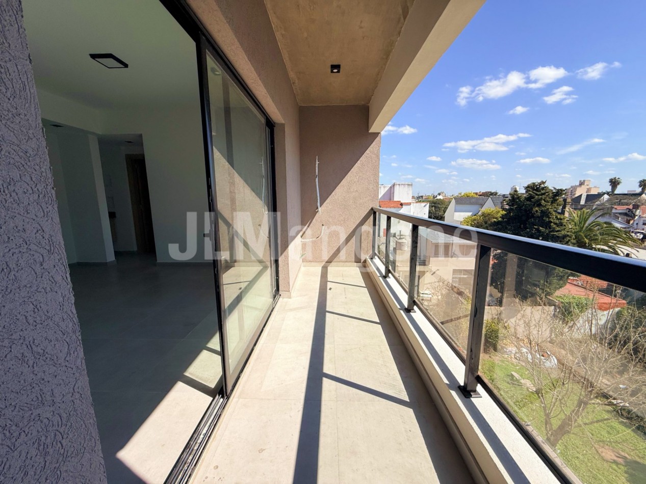 Departamentos 2 ambientes con balcon, a estrenar