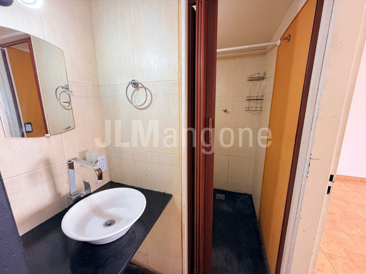 Ph 2 ambientes con patio