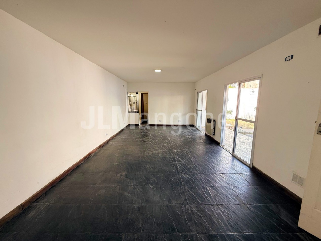 Ph 2 ambientes con patio