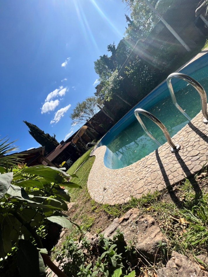 Chalet 4 ambientes con piscina y garage (Doble Lote 500 m2) Financiacion