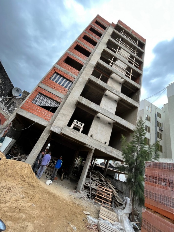Departamentos 2 y 3 ambientes (Ingreso de u$s 6.000)