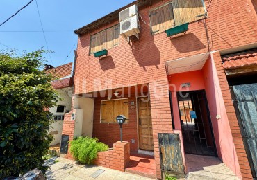 Duplex 4 ambientes con patio y terraza